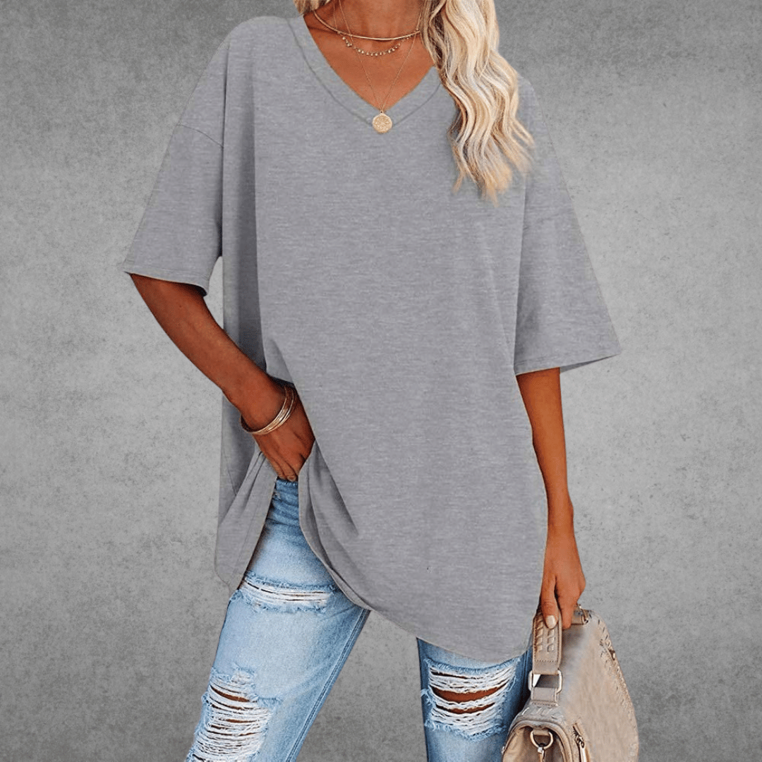 Marie | T shirt med V hals og afslappet oversized pasform
