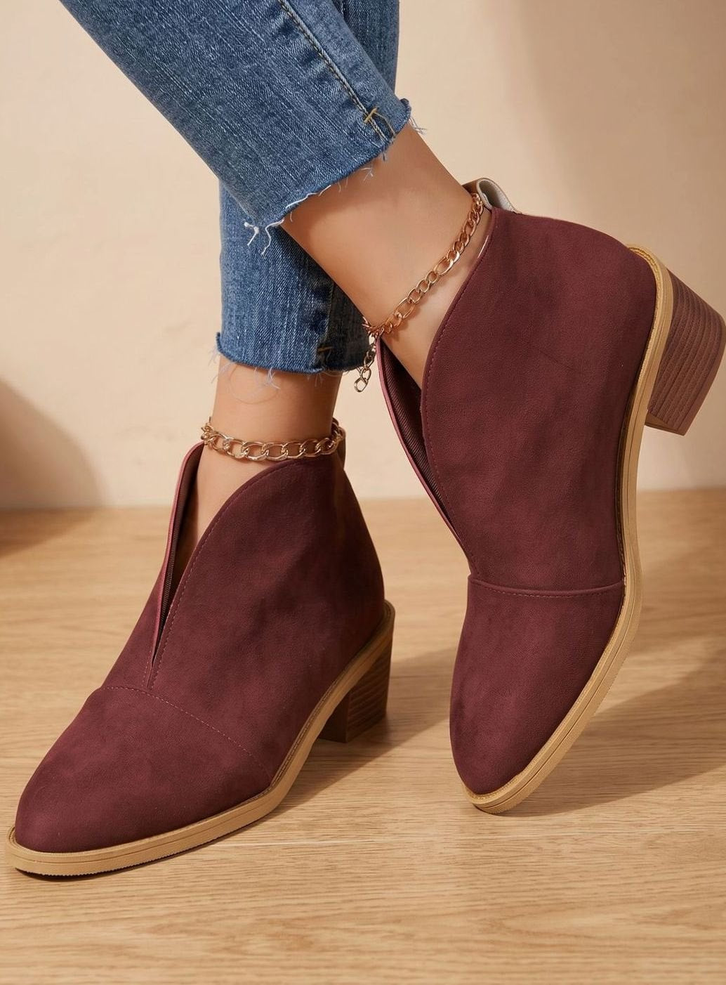 Inge | Stiefeletten für Damen mit spitzer Zehenpartie und Blockabsatz