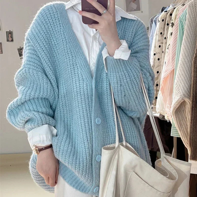 Molly | Dame rummelig strikket cardigan med knapper