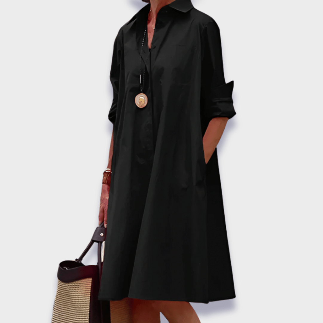Clara | Dame løs midikjole med knapper og sommerdesign