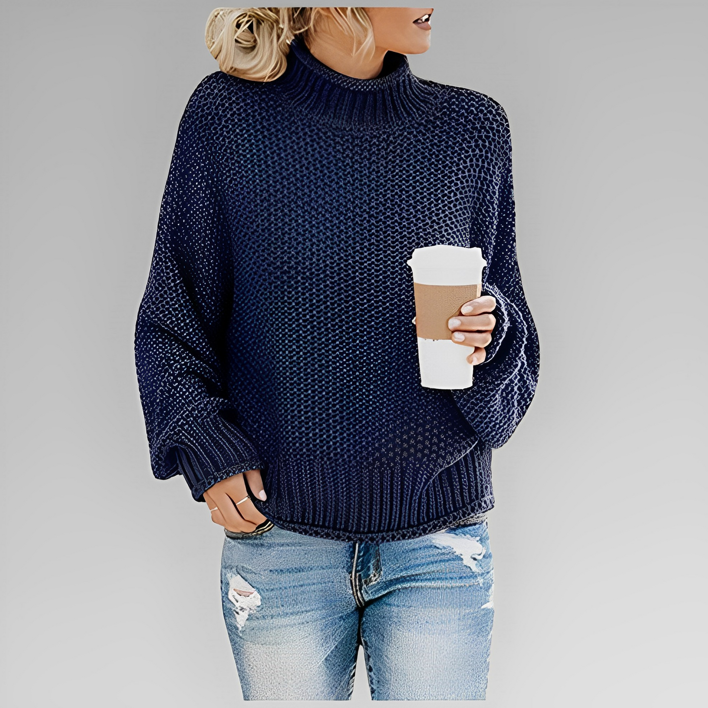 Charlotte | Trendy strikpullover med høj hals og afslappet design