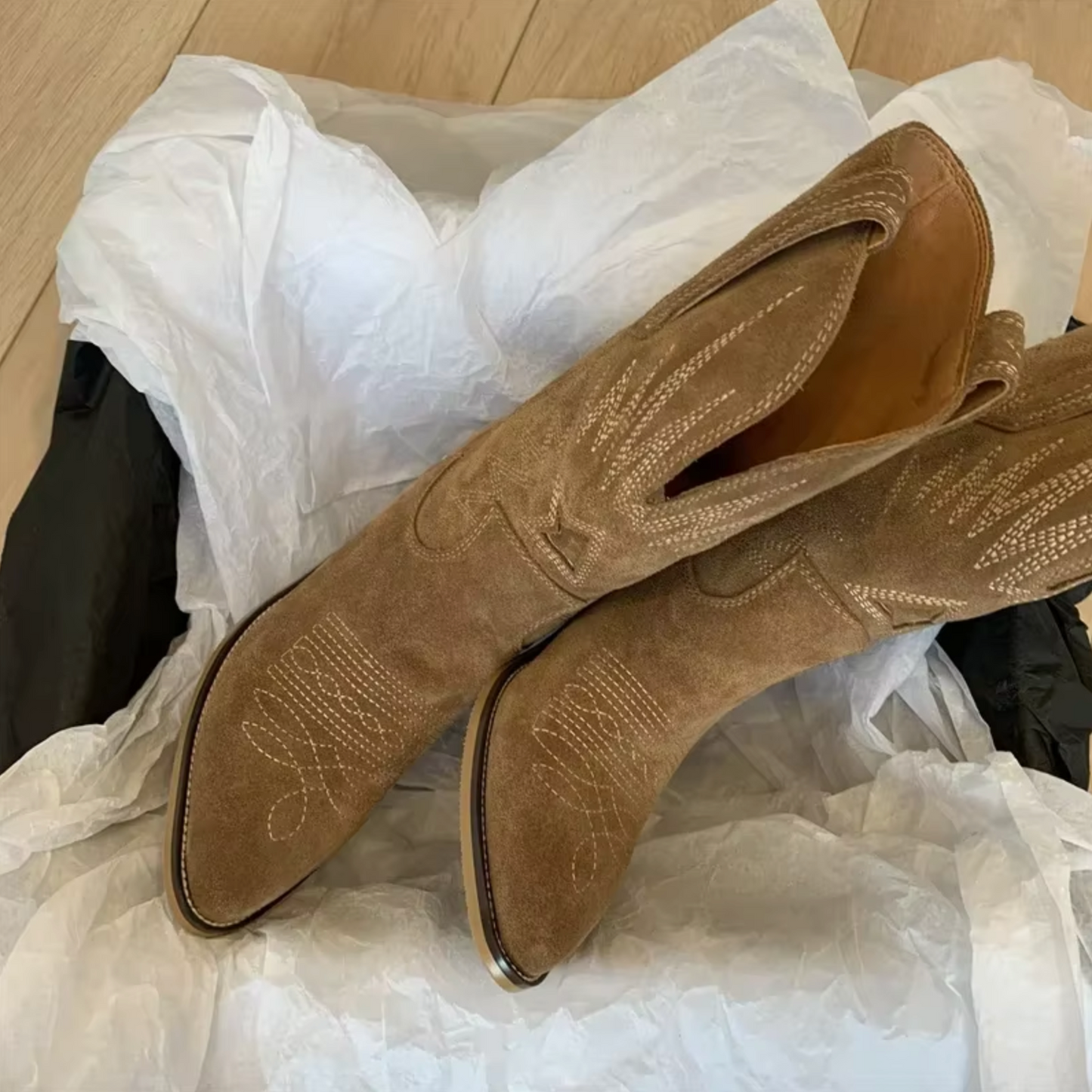 Tamara | Vintage støvler med broderede detaljer