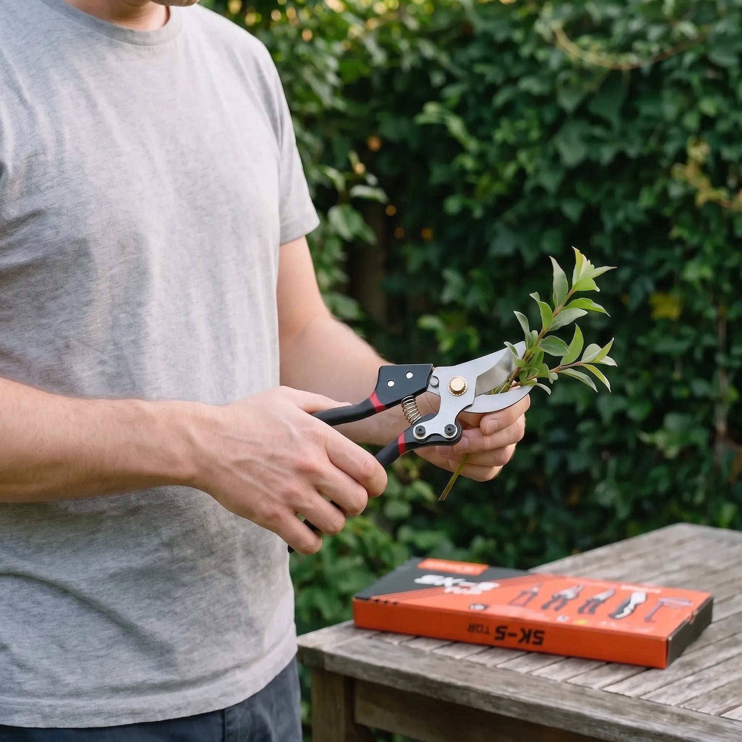 Niva | Gartenwerkzeugset mit Beschneidungswerkzeugen und praktischem Design