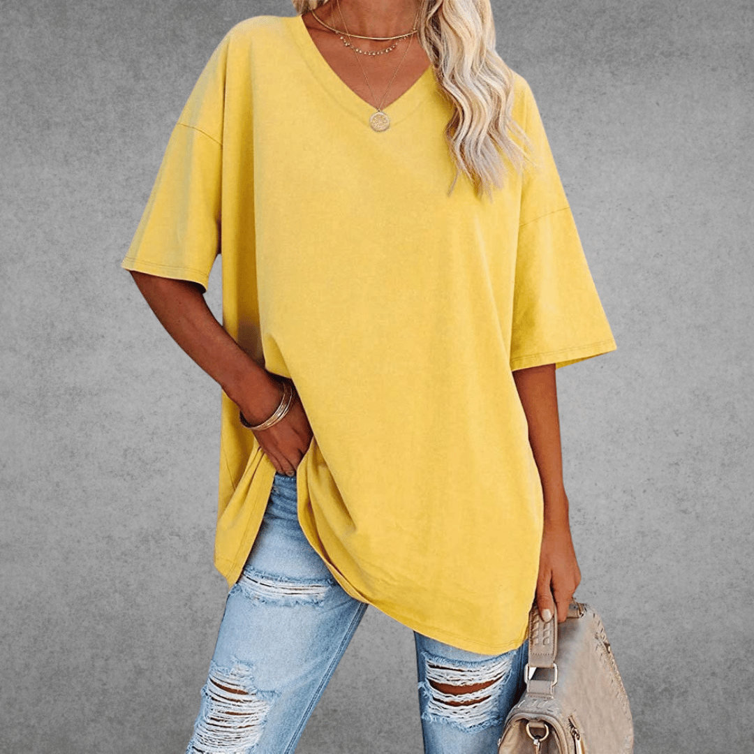 Marie | T shirt med V hals og afslappet oversized pasform