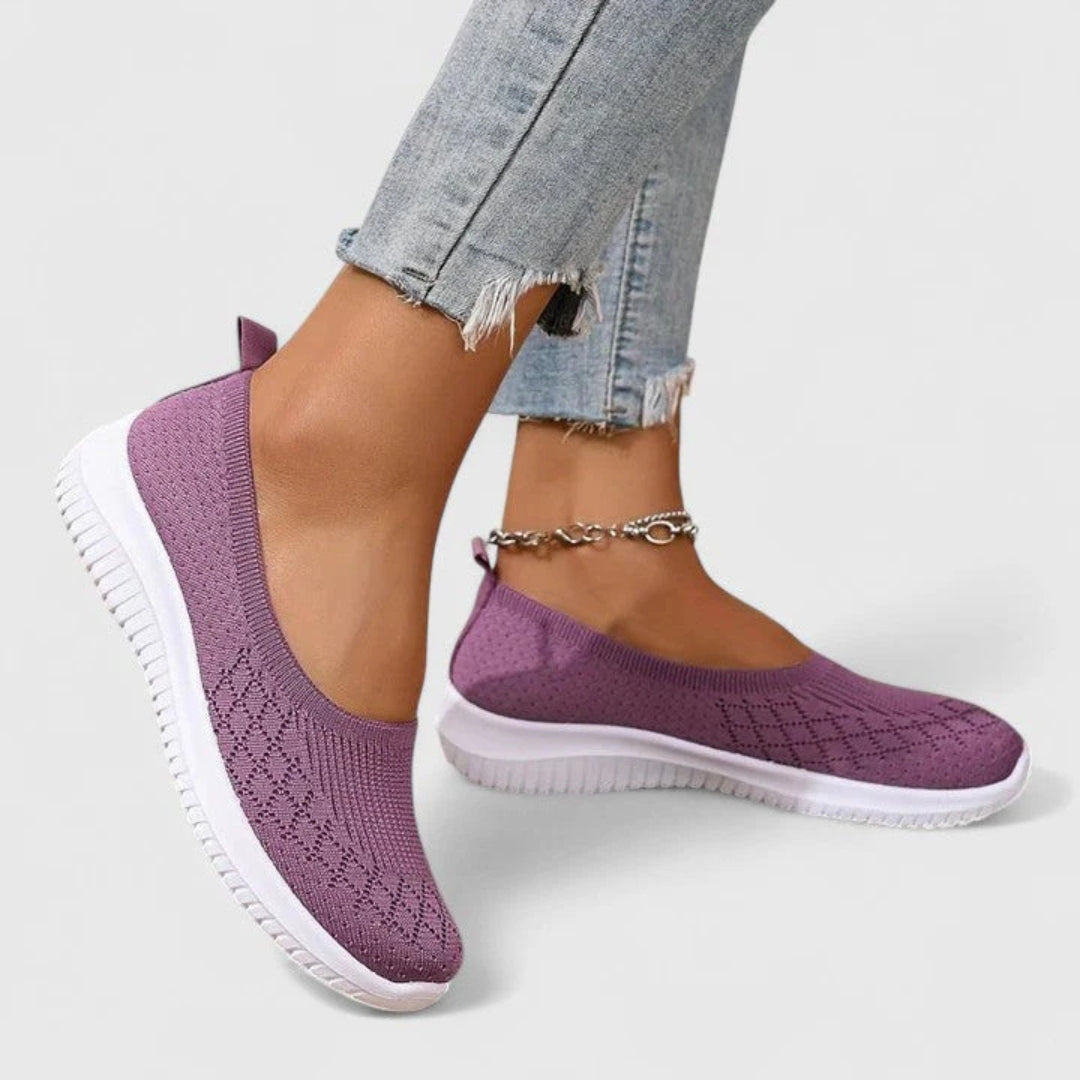 Trine | Dame ballerina med slip on og let strikdesign