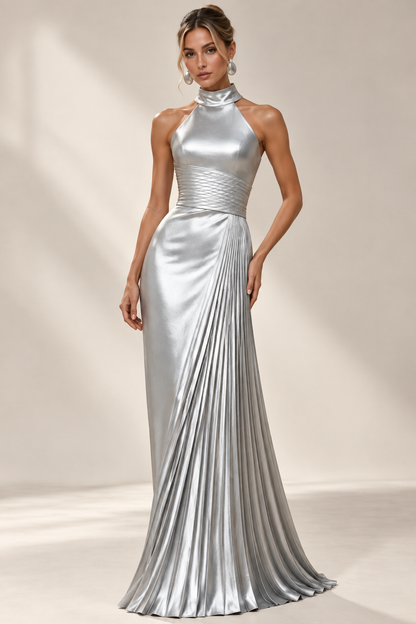 Annelise | Maxikleid mit plissiertem Design und asymmetrischem Schnitt