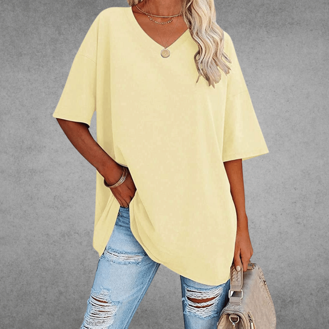 Marie | T shirt med V hals og afslappet oversized pasform