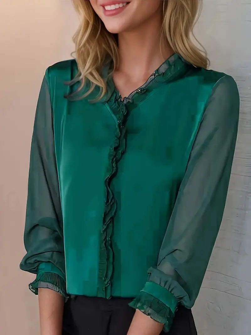 Agnes | Dame elegant bluse med flæser og lange ærmer samt pasform