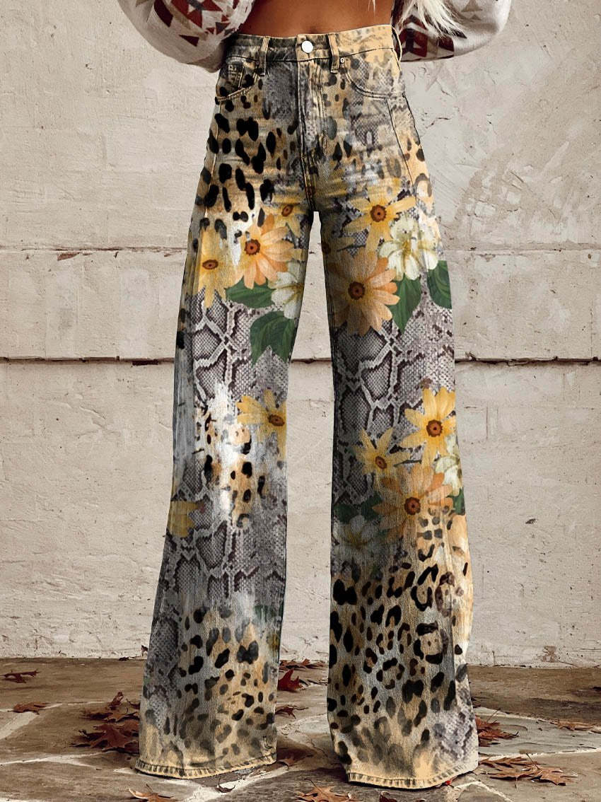 Helle | Jeans med blomster print og wide leg pasform samt høj talje