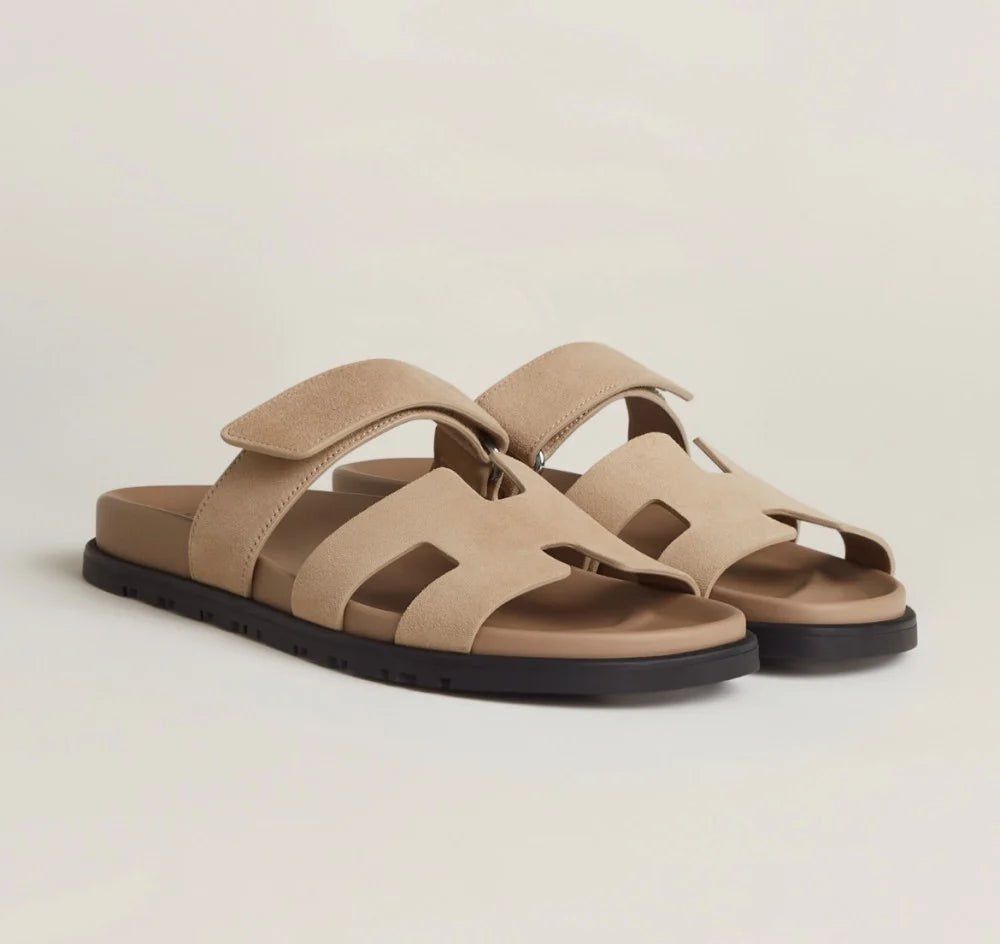 Tina | Dame flade sandaler med remme og justerbar lukning