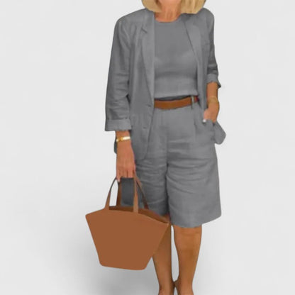 Kaela | Damesæt To Dele med Elegant Blazer og Matchende Shorts