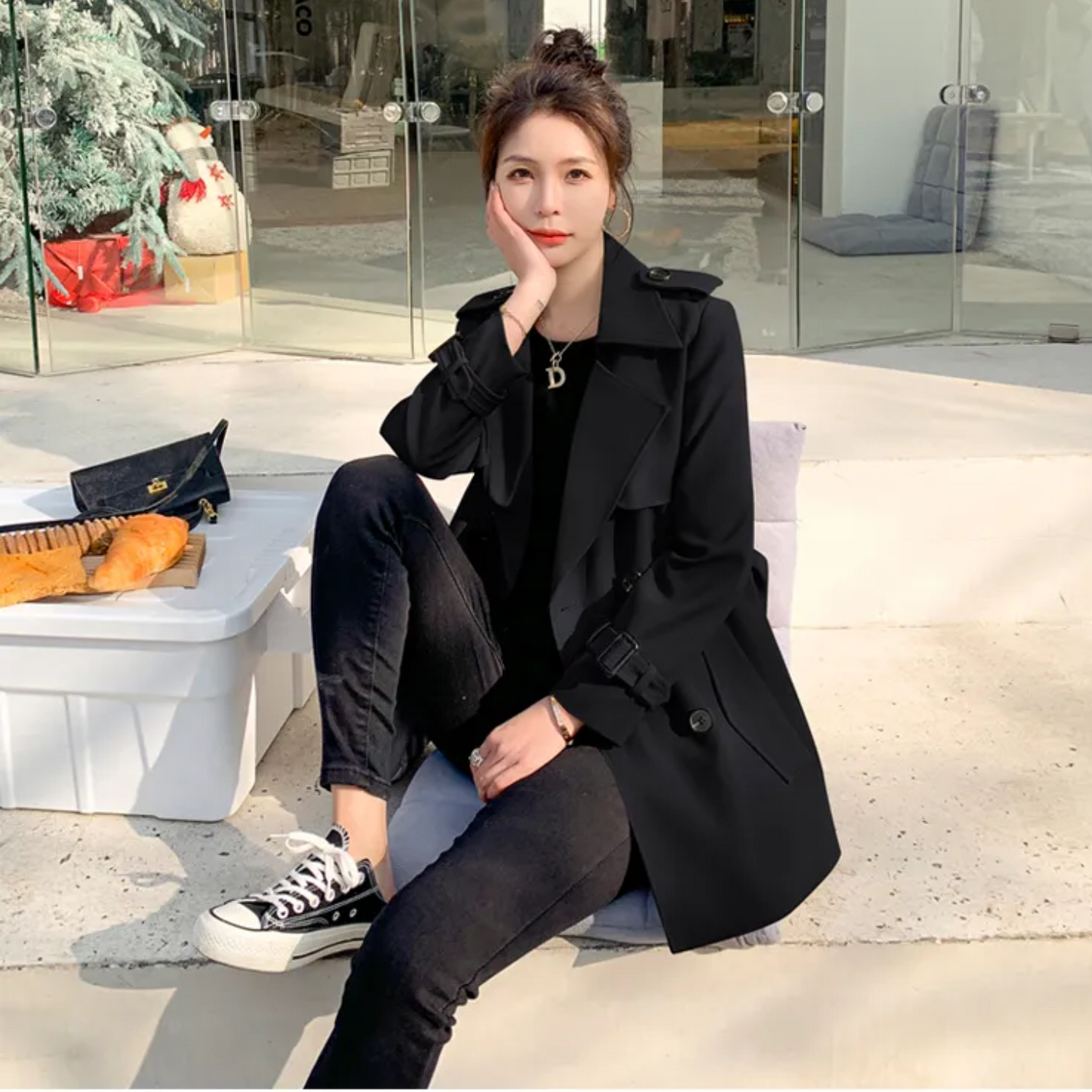 Jette | Dame afslappet trenchcoat med klassisk dobbeltradet design