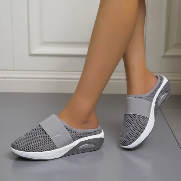 Nellie | Dame slip on sko med mesh og skridsikker sål