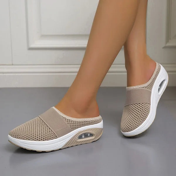 Nellie | Dame slip on sko med mesh og skridsikker sål