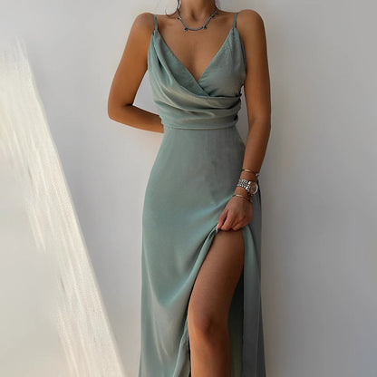 Alicia | Dame elegant maxikjole med slids og stropper