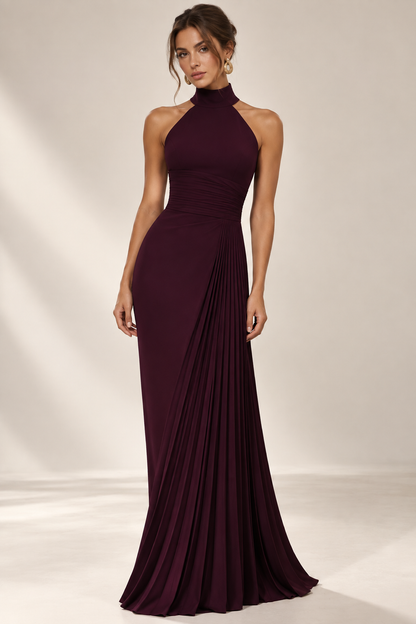 Annelise | Maxikleid mit plissiertem Design und asymmetrischem Schnitt