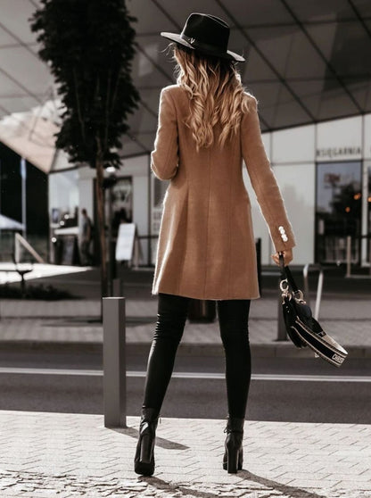 Birgit | Zweireihiger langer Mantel für Damen im Slim-Fit-Design für die Übergangszeit