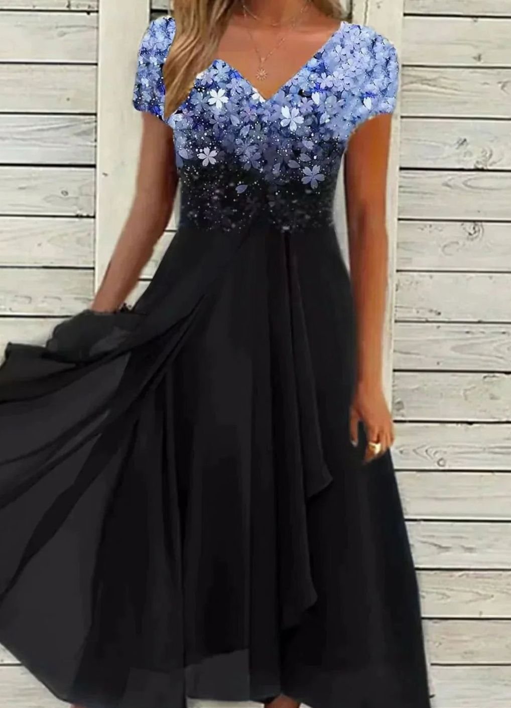 Anette | Damen-Swingkleid mit Blumenprint und leichtem Chiffon