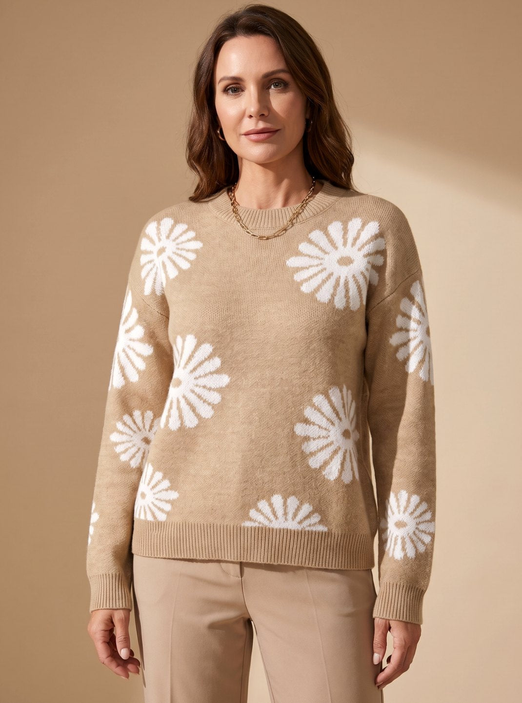 Filippa | Dame striktrøje med blomstermønster og rund hals
