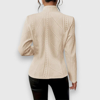 Thea | Strukturierte Damen-Cardiganjacke mit Stehkragen und Zopfmusteroptik