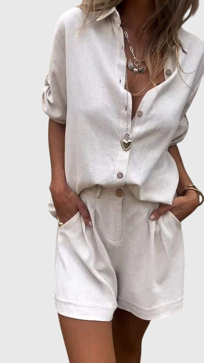 Lunara | Sommer Sæt til Damer med Skjorte og Matchende Shorts i Let Design