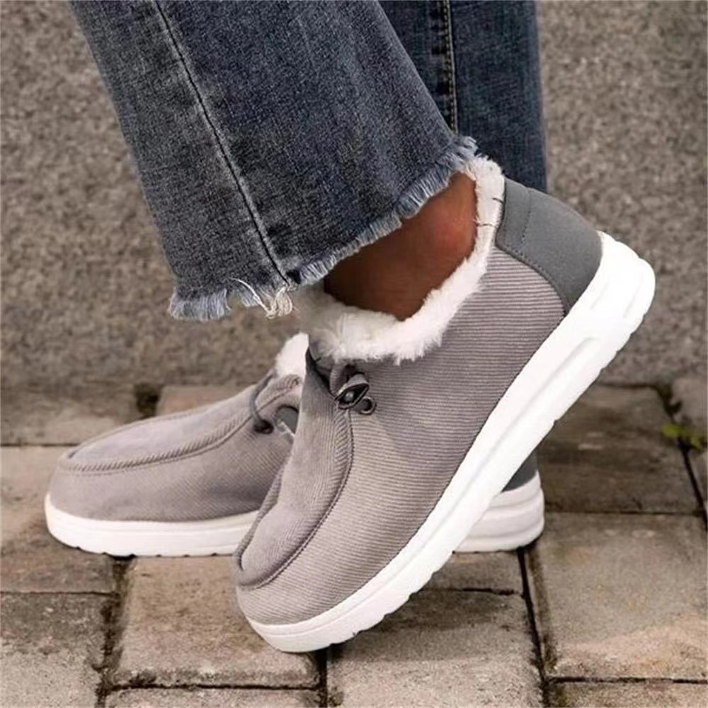 Astrid | Elegante vintersneakers med varmt pelsfor og snørebånd