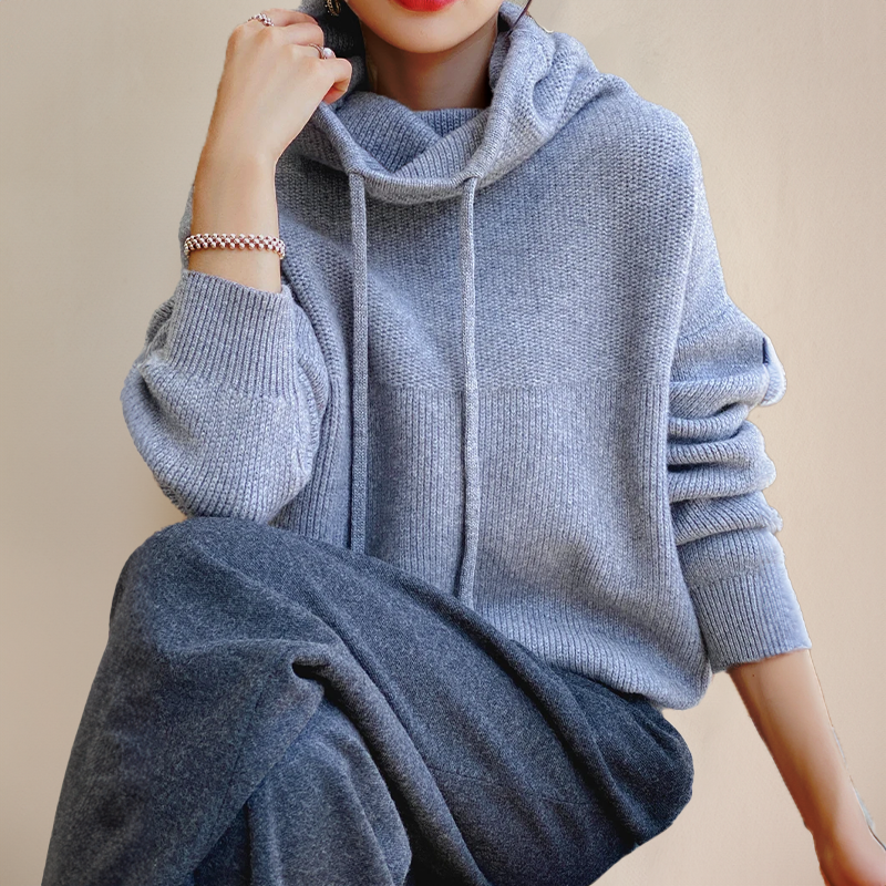 Esther | Dame oversized pullover med hætte og ståkrave