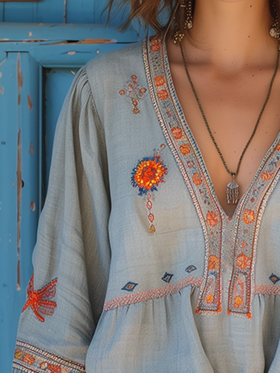 Vera | Dame boheme bluse med broderi og V-hals samt lange ærmer