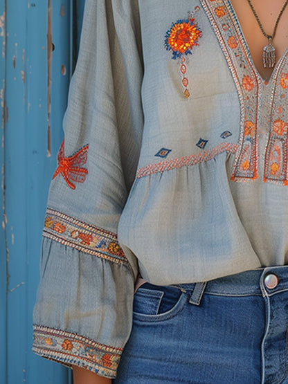 Vera | Dame boheme bluse med broderi og V-hals samt lange ærmer
