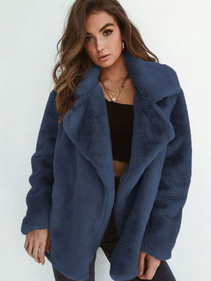 Karla | Lässiger Oversize-Kurzmantel für Damen aus Kunstfell in Teddy-Optik