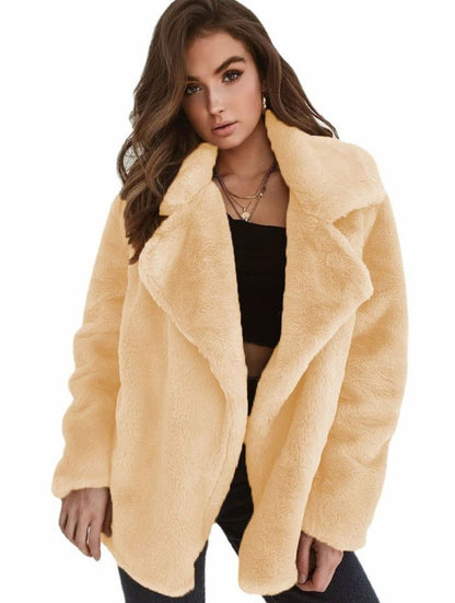 Karla | Lässiger Oversize-Kurzmantel für Damen aus Kunstfell in Teddy-Optik