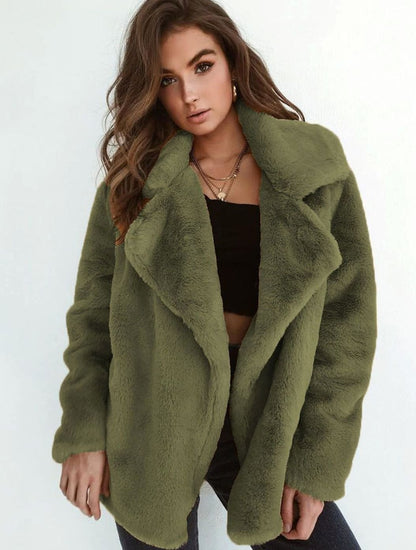 Karla | Lässiger Oversize-Kurzmantel für Damen aus Kunstfell in Teddy-Optik