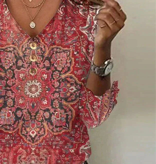 Andrea | Dame boho bluse med print og V-hals samt løs pasform
