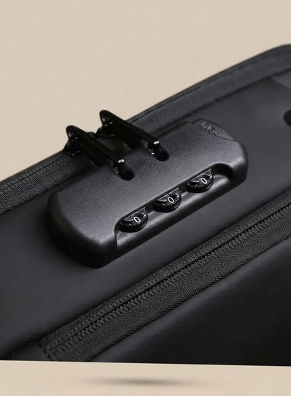 Jan | Wasserabweisende Herren-Umhängetasche mit USB-Anschluss und Taschen
