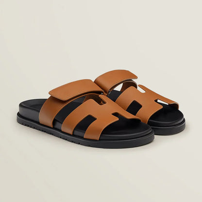 Tina | Dame flade sandaler med remme og justerbar lukning