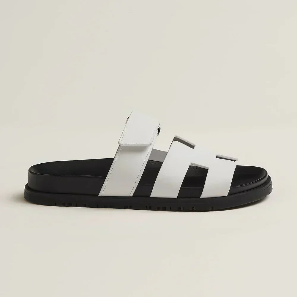 Tina | Dame flade sandaler med remme og justerbar lukning
