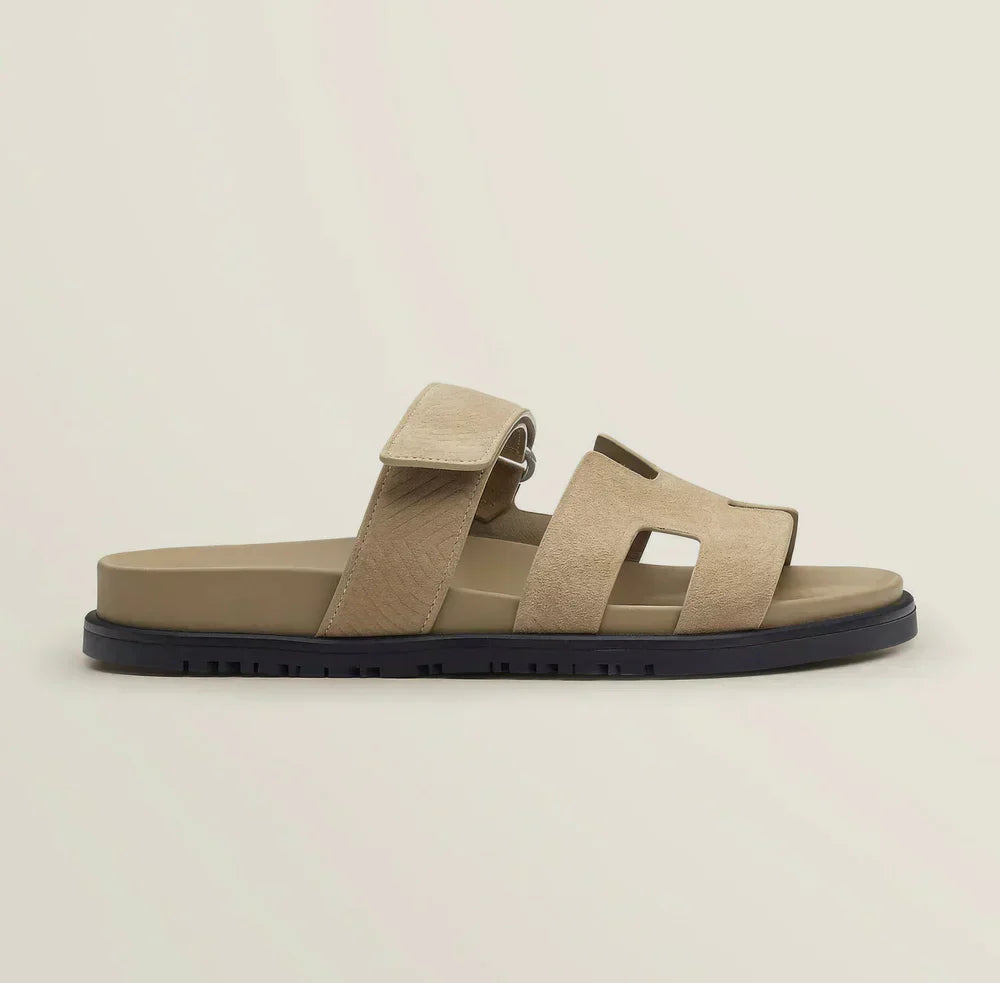 Tina | Dame flade sandaler med remme og justerbar lukning