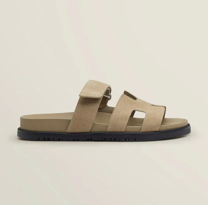 Tina | Dame flade sandaler med remme og justerbar lukning