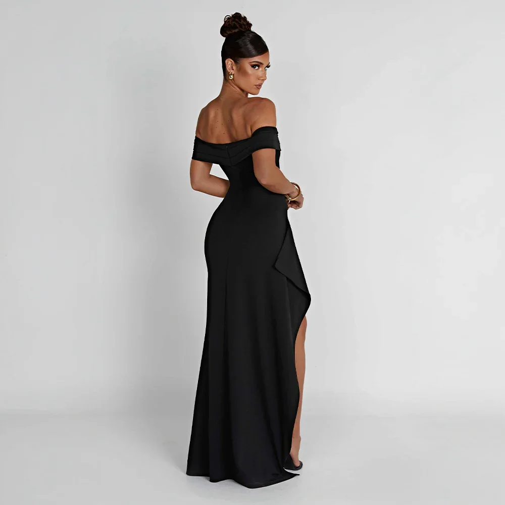Ingeborg | Dame maxikjole med off shoulder og høj slids