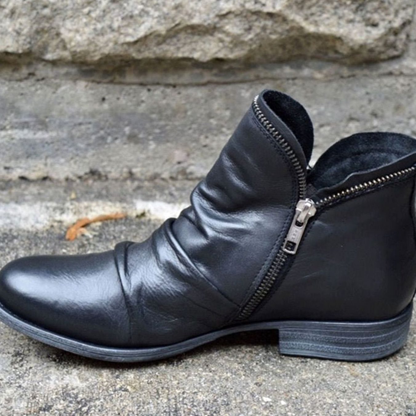 Ulla | Stiefeletten für Damen in Lederoptik mit Reißverschluss und gerafftem Design