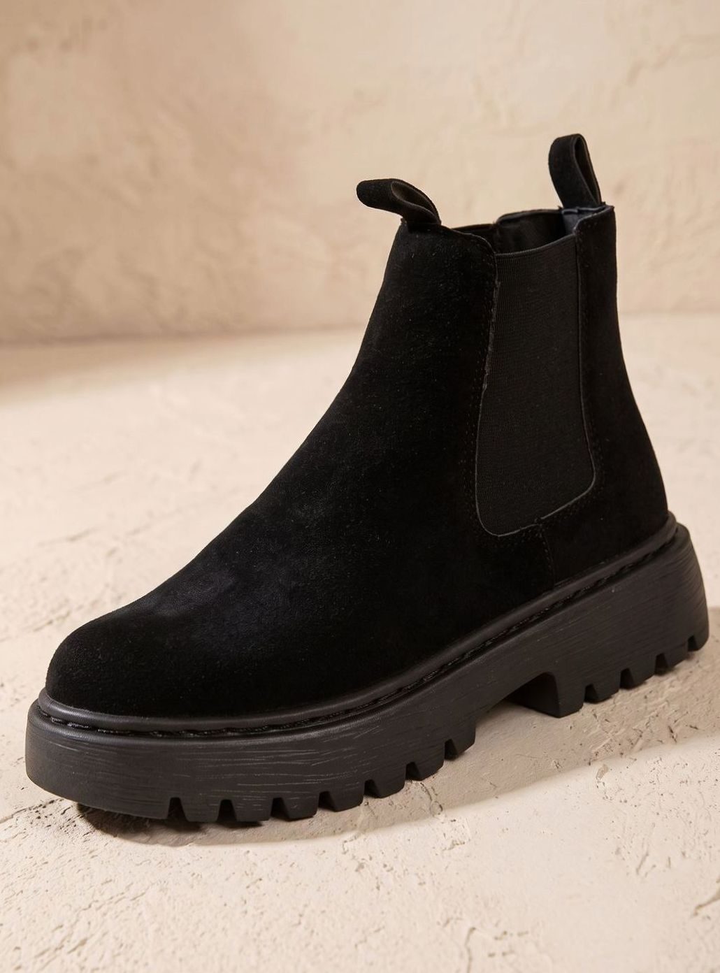 Else | Plateau-Chelsea-Stiefel für Damen in Wildlederoptik mit Slip-on-Design