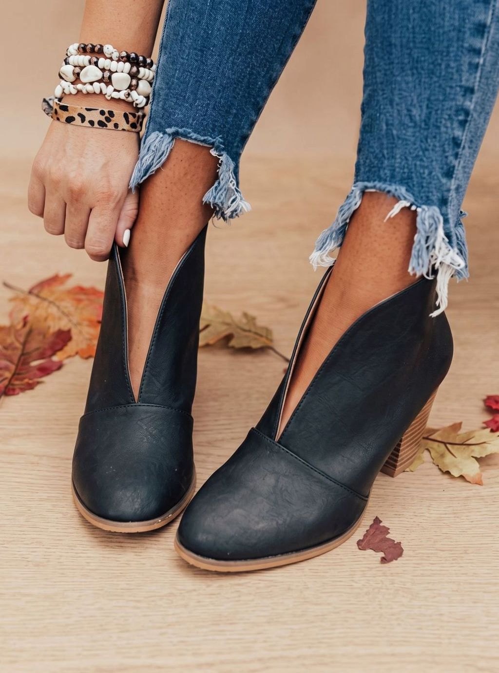 Inge | Stiefeletten für Damen mit spitzer Zehenpartie und Blockabsatz