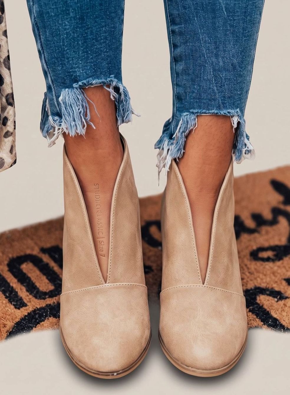 Inge | Stiefeletten für Damen mit spitzer Zehenpartie und Blockabsatz