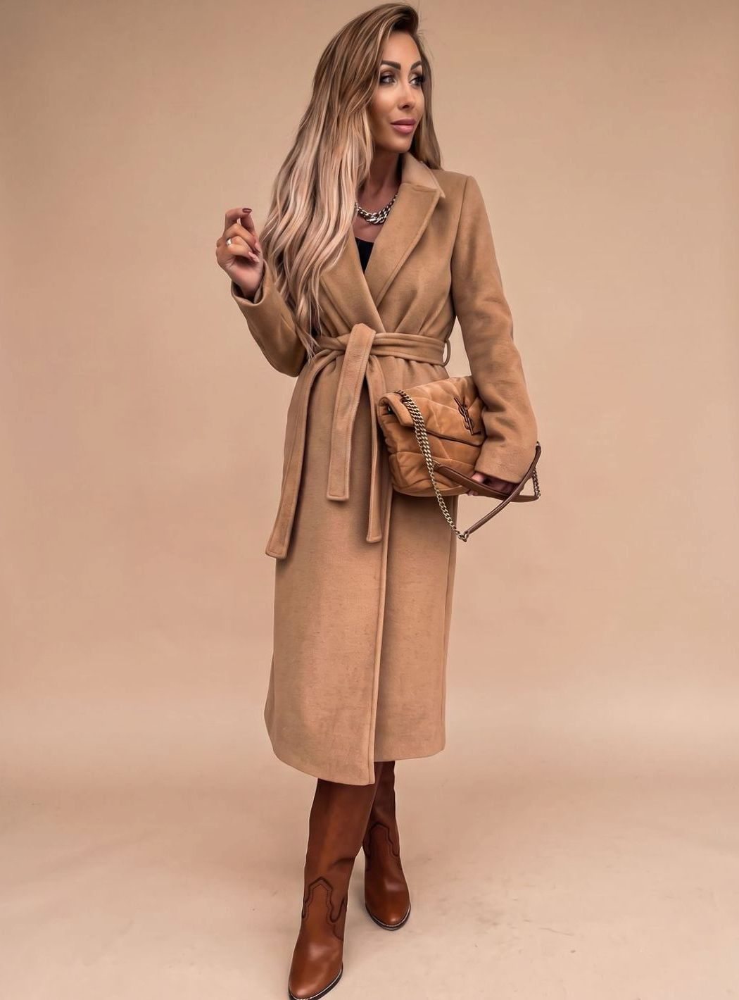 Sofia | Eleganter langer Trenchcoat für Damen mit Bindegürtel und Reverskragen