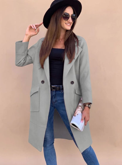 Nora | Eleganter zweireihiger Mantel für Damen mit Revers und Taschen