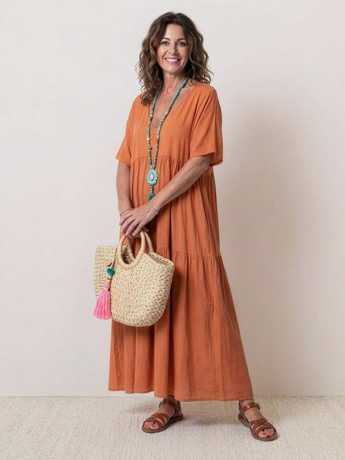 Lotte | Dame boho maxikjole med lagdelt skørt og V udskæring