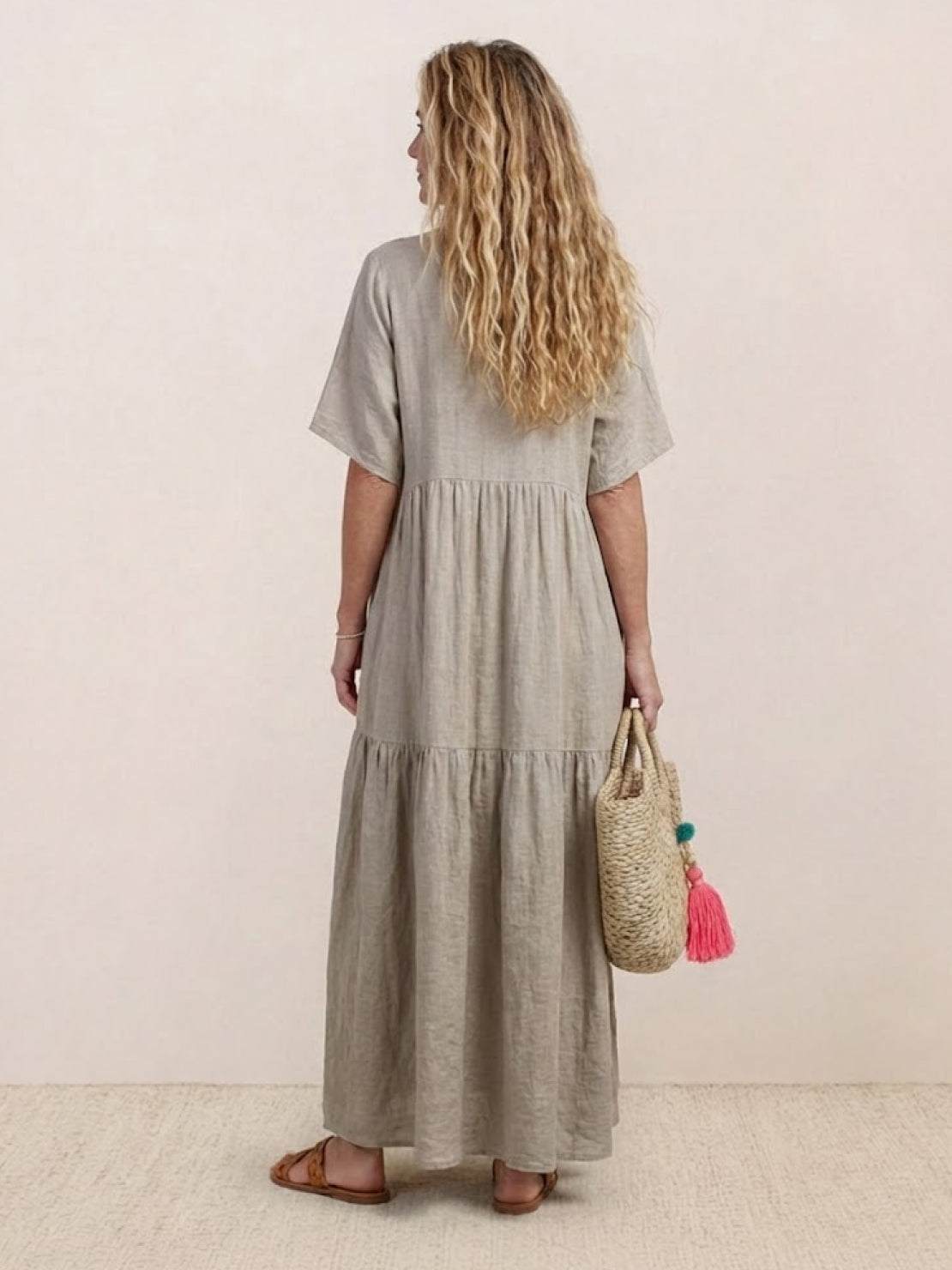 Lotte | Dame boho maxikjole med lagdelt skørt og V udskæring