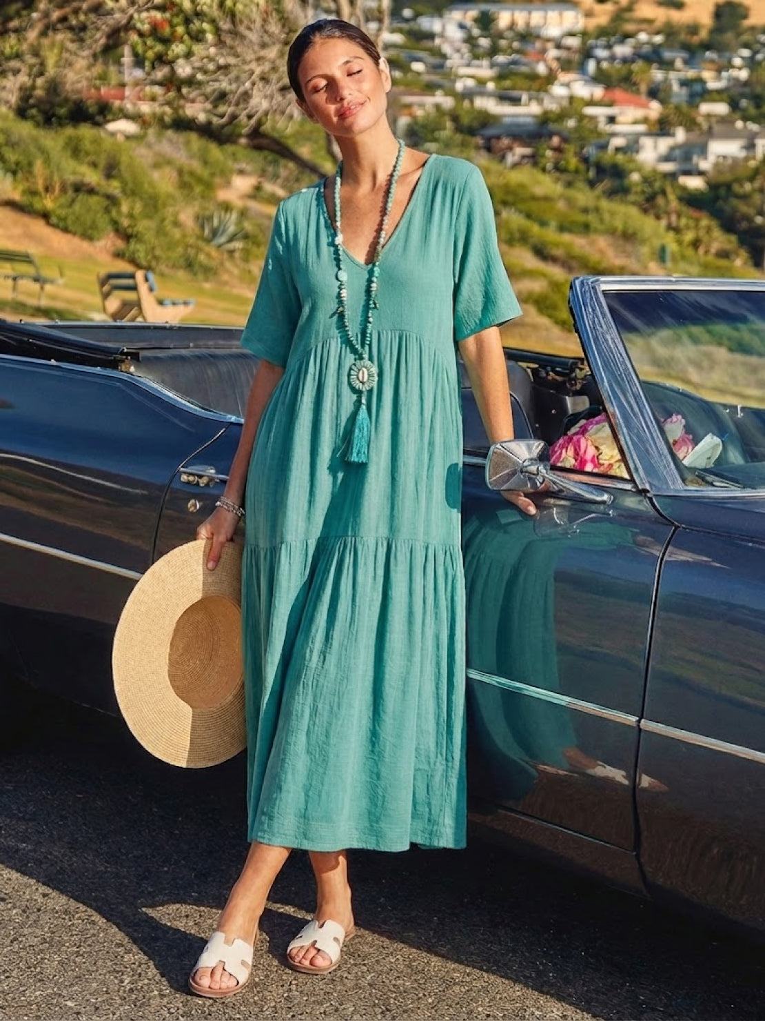 Lotte | Dame boho maxikjole med lagdelt skørt og V udskæring