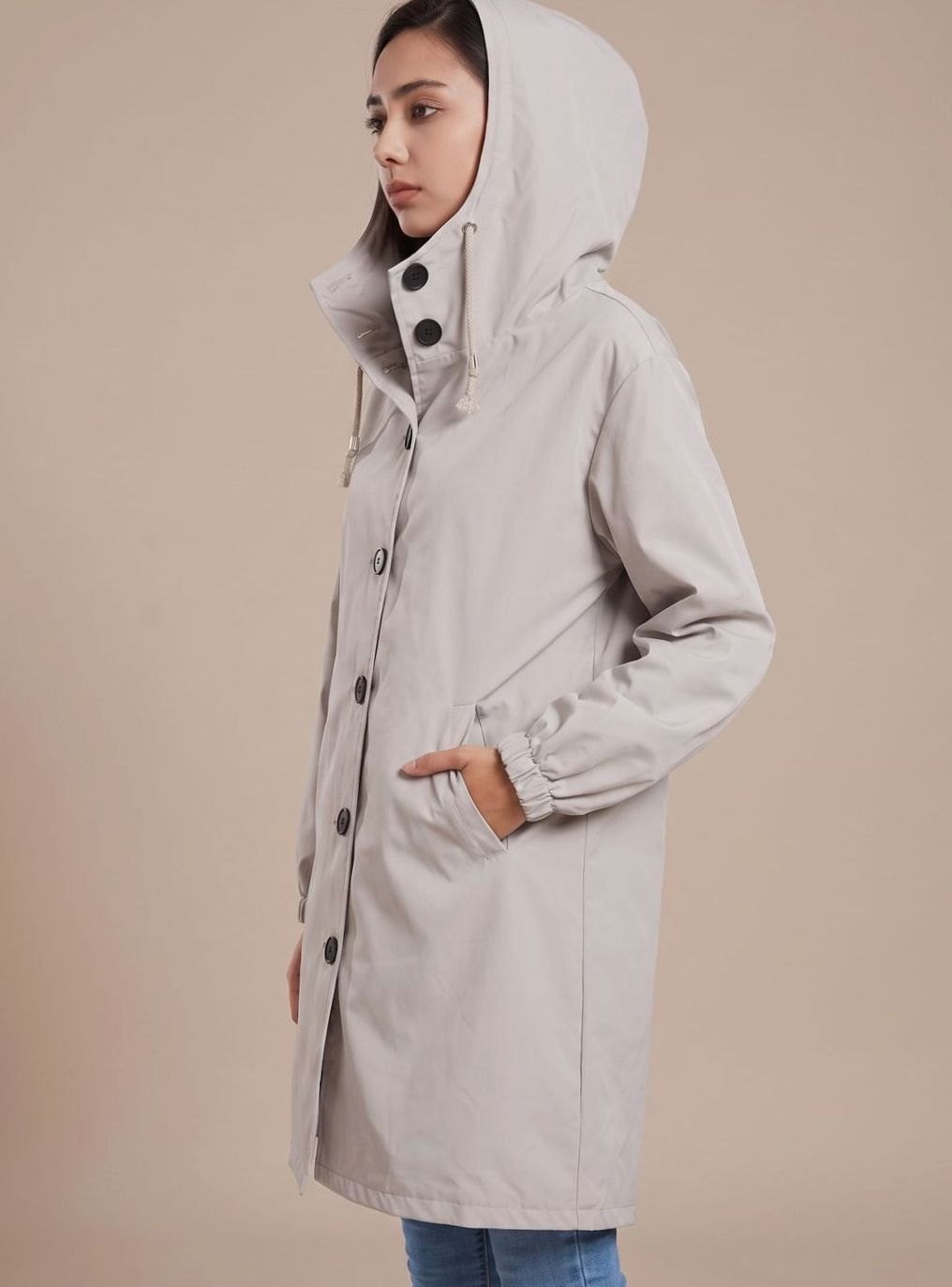 Josefine | Wasserabweisender Trenchcoat für Damen mit Kapuze im langen Outdoor-Stil