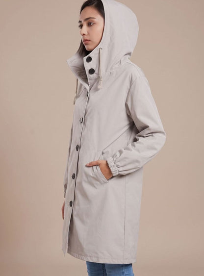 Josefine | Wasserabweisender Trenchcoat für Damen mit Kapuze im langen Outdoor-Stil